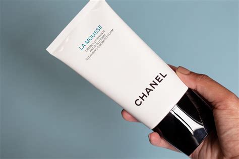 chanel water-to-foam cleanser review|chanel cleansing cream to foam.